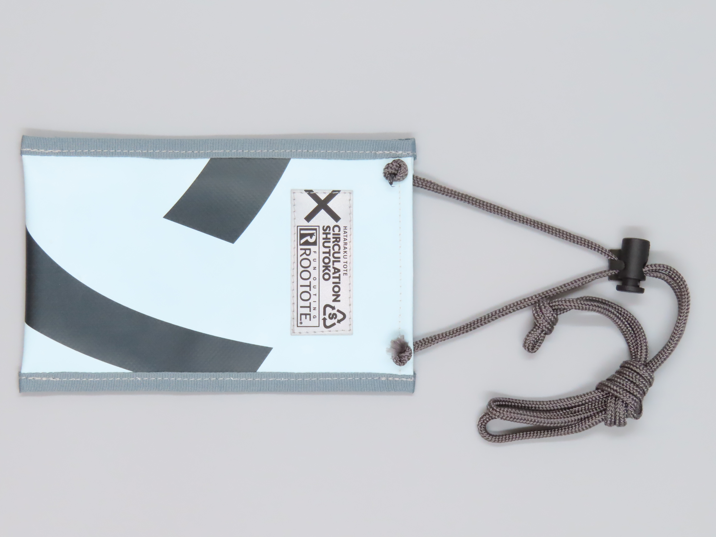 新品タグ付　首都高バッグ　激レア　渋谷 首都高の“横断幕”がバッグになった！ 道路マニアも歓喜する激レア