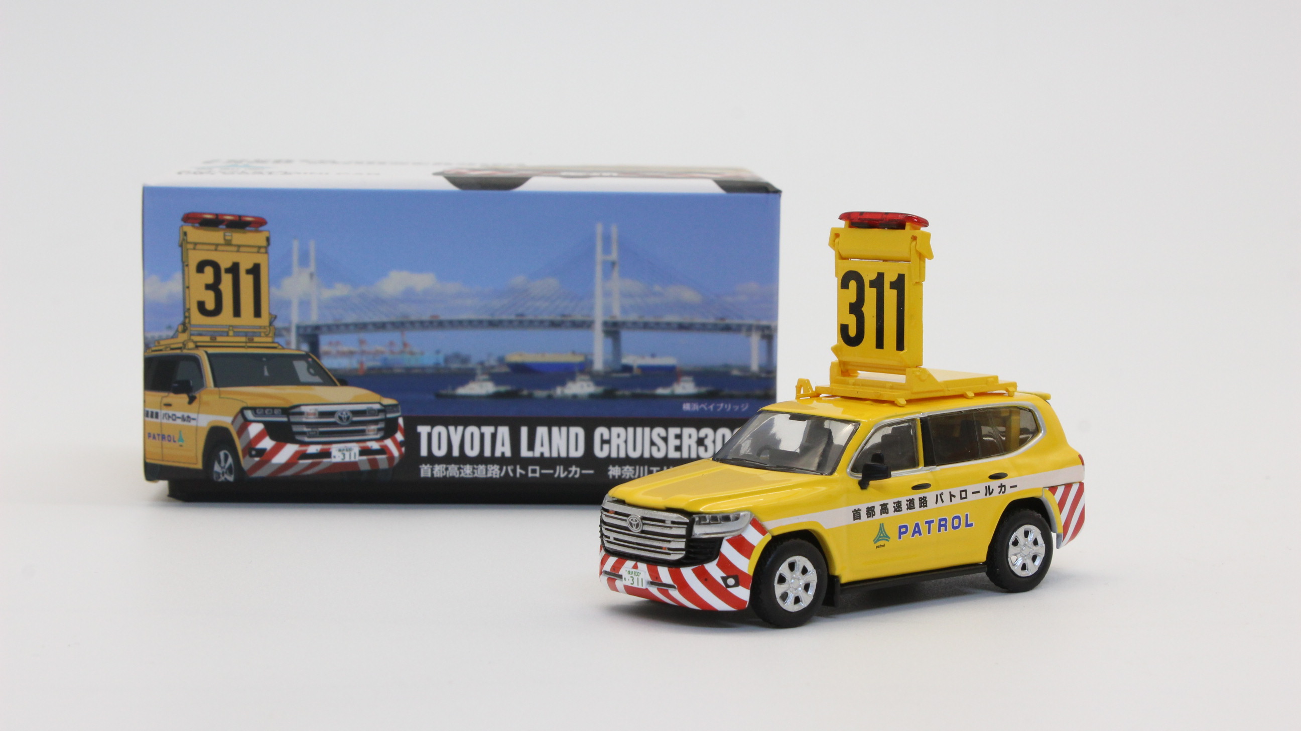 数量限定】TOYOTA LAND CRUISER300 首都高速道路パトロールカー